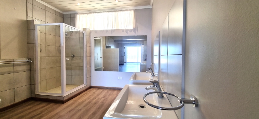 1 Bedroom Property for Sale in Strand Central Western Cape
